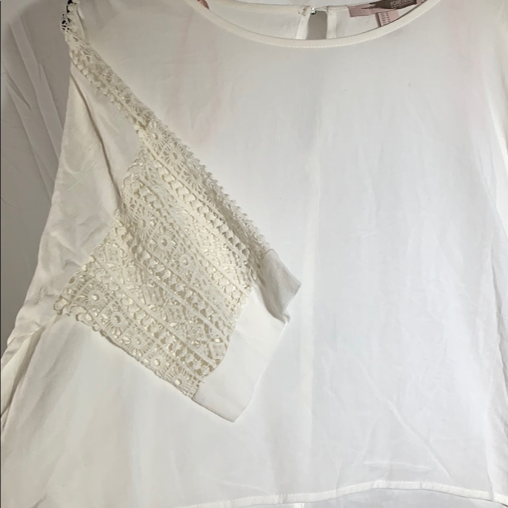 F21 Contemporary | Lace Sleeve and Shoulder Linen